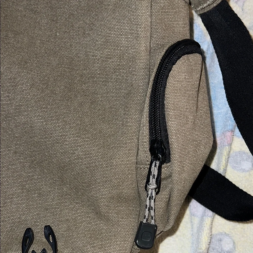SwissGear Black and Brown Men's Messenger Bag